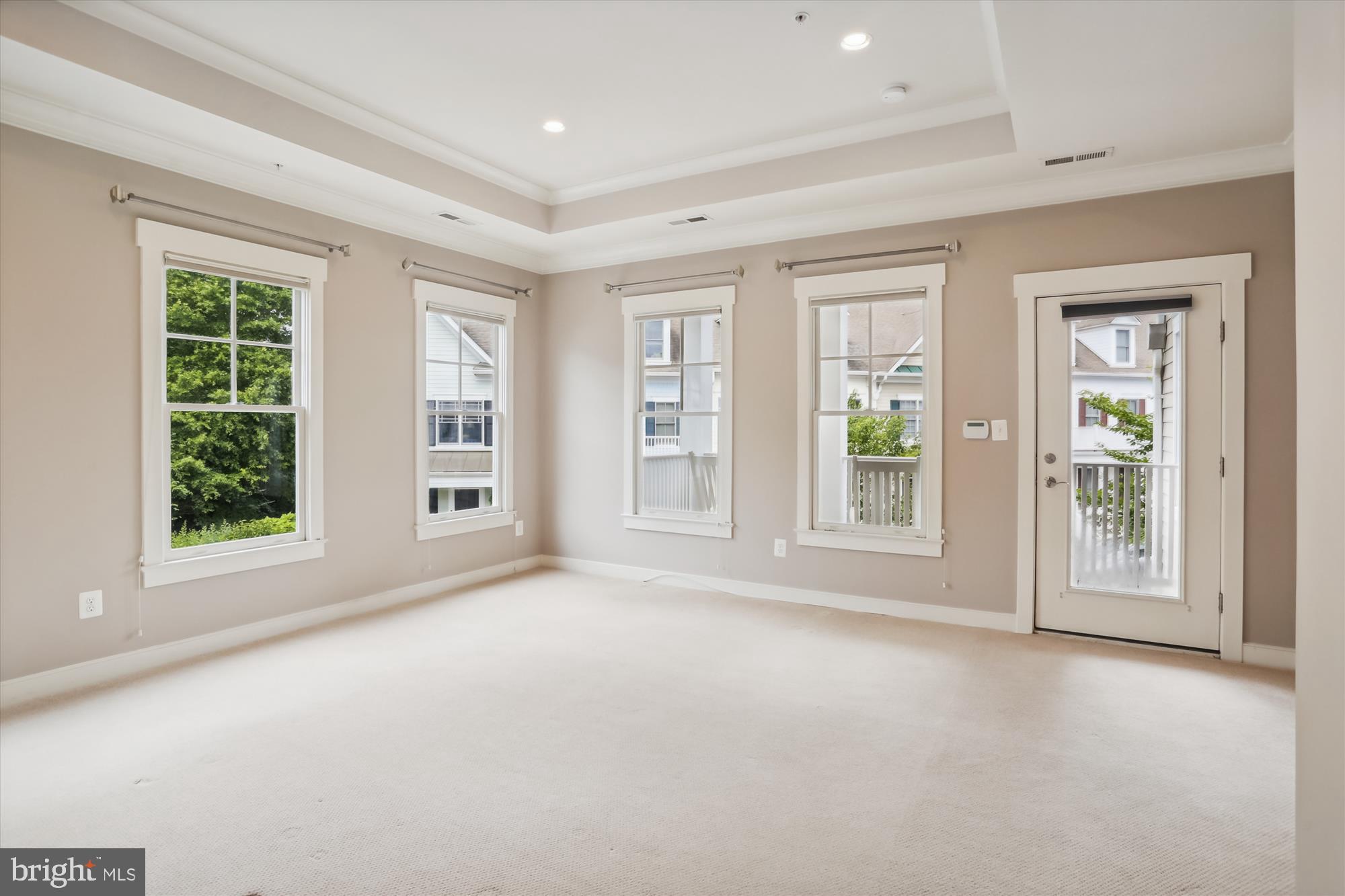 9539 Ament Street Silver Spring, MD 20910 - Photo 21 of 40 an empty room with windows