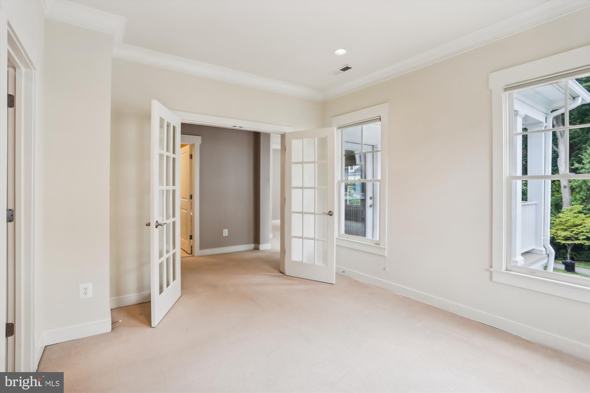 9539 Ament Street Silver Spring, MD 20910 - Photo 27 of 40 an empty room with windows