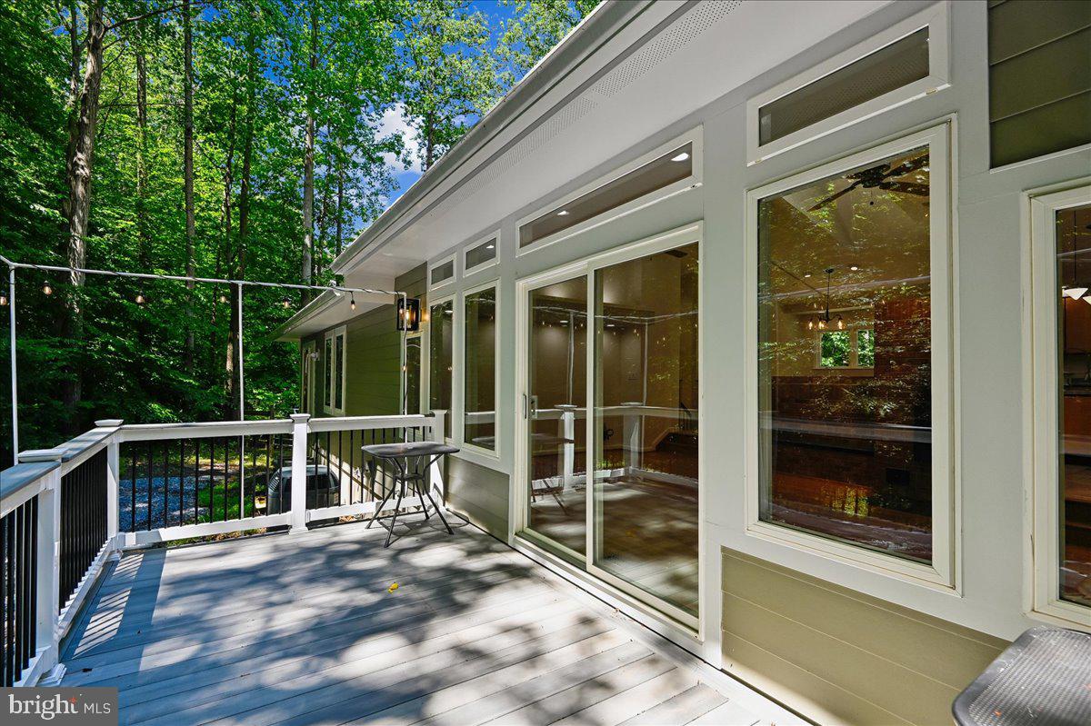 3633 Patuxent River Road Davidsonville, MD 21035 - Photo 24 of 85 Deck Side View