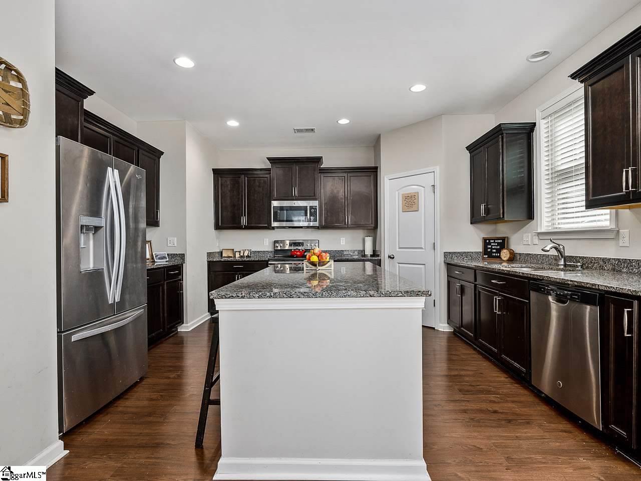 626 South Windowpane Way Duncan, SC 29334 - Photo 13 of 34 Gallery Image 13