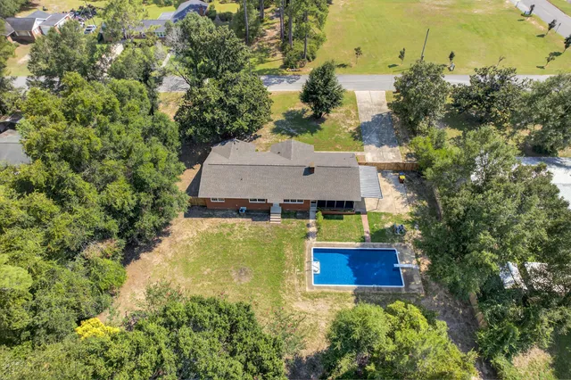 $365,000 | 758 9th Avenue, Crestview, FL 32536