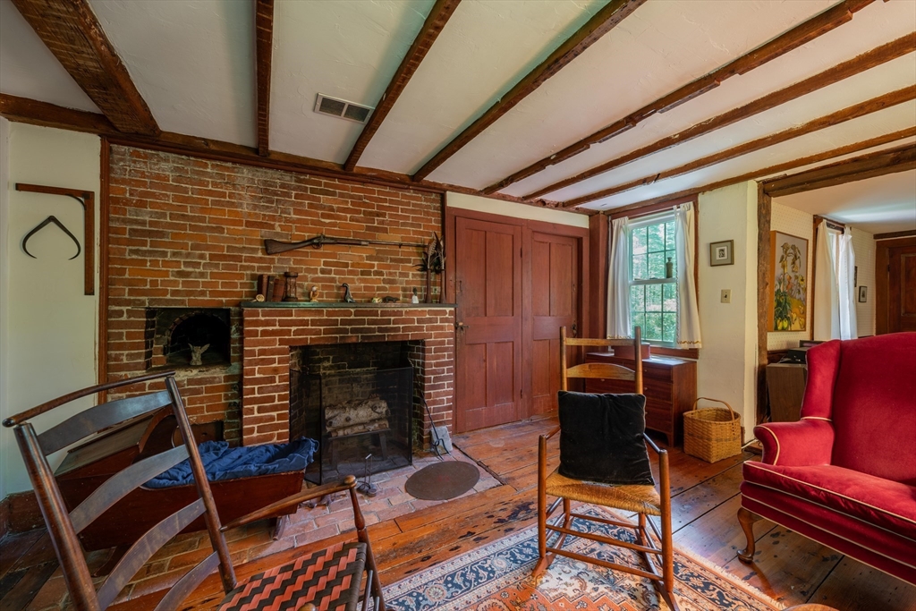 266 Turners Falls Road Montague, MA 01351 - Photo 8 of 36