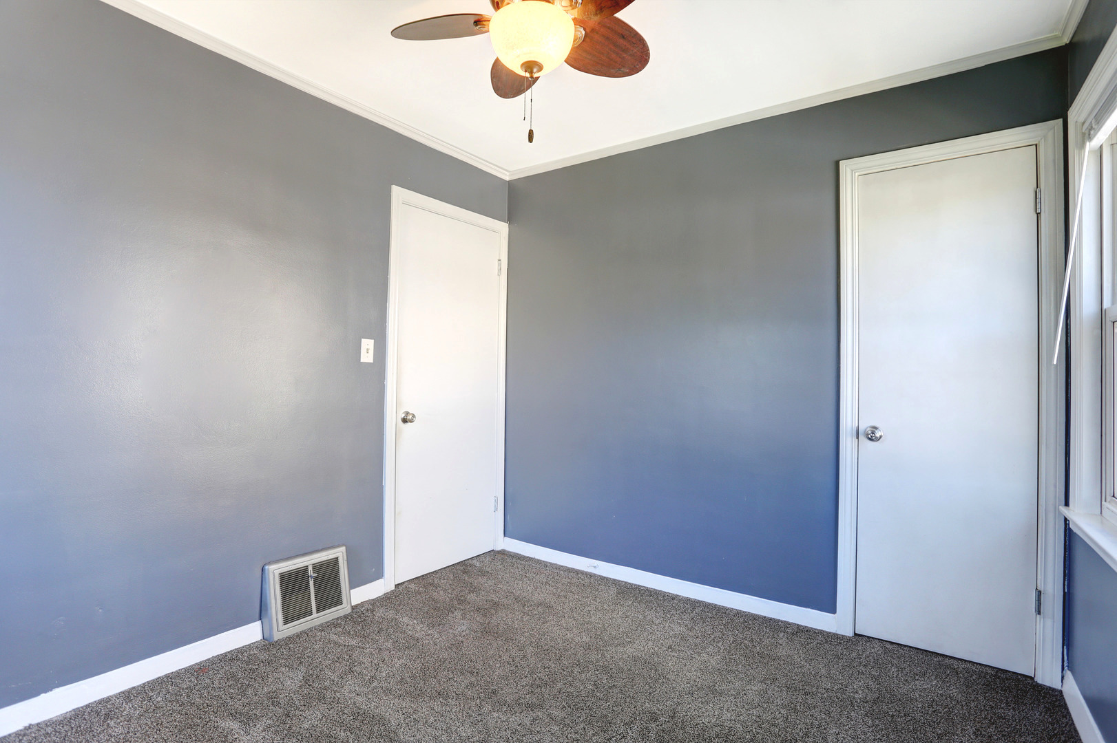 7255 North Mc Vicker Avenue Chicago, IL 60646 - Photo 18 of 25