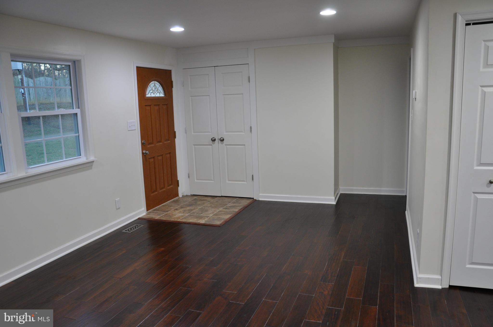 6489 Briggs Road Warrenton, VA 20187 - Photo 11 of 21 Interior (General)