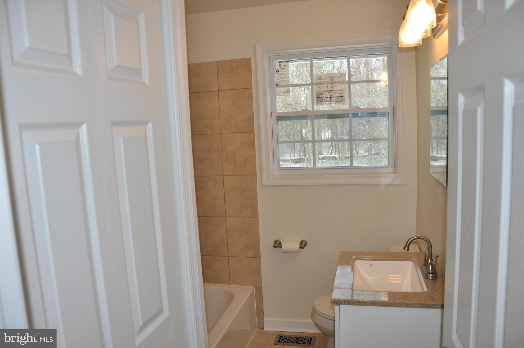 6489 Briggs Road Warrenton, VA 20187 - Photo 12 of 21 Interior (General)