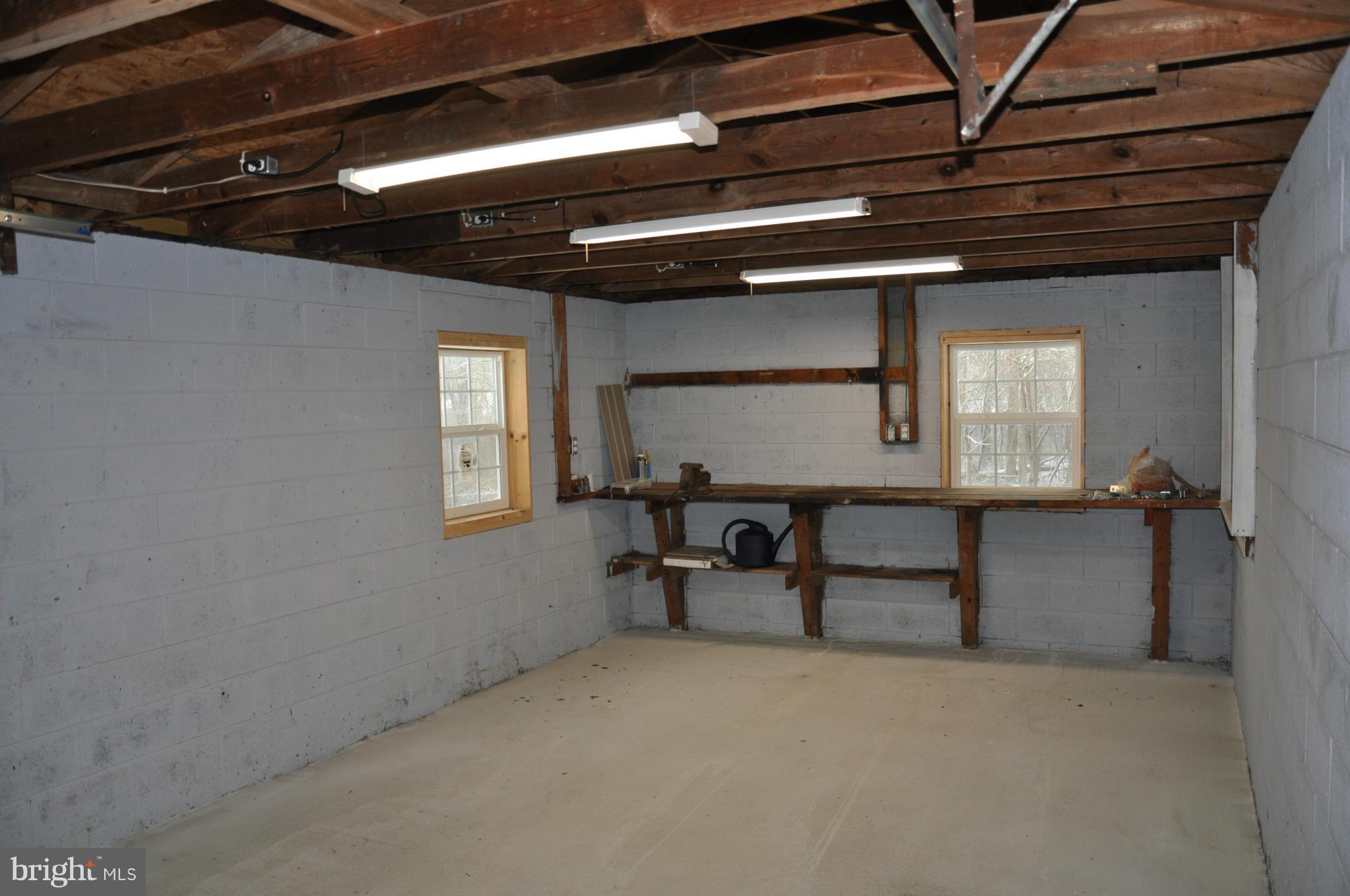 6489 Briggs Road Warrenton, VA 20187 - Photo 20 of 21 Interior (General)