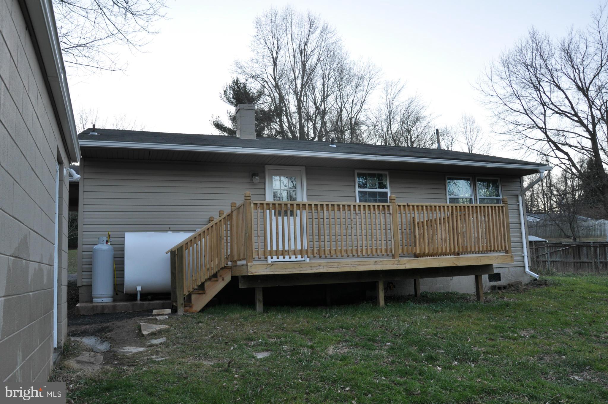 6489 Briggs Road Warrenton, VA 20187 - Photo 5 of 21 Exterior (General)