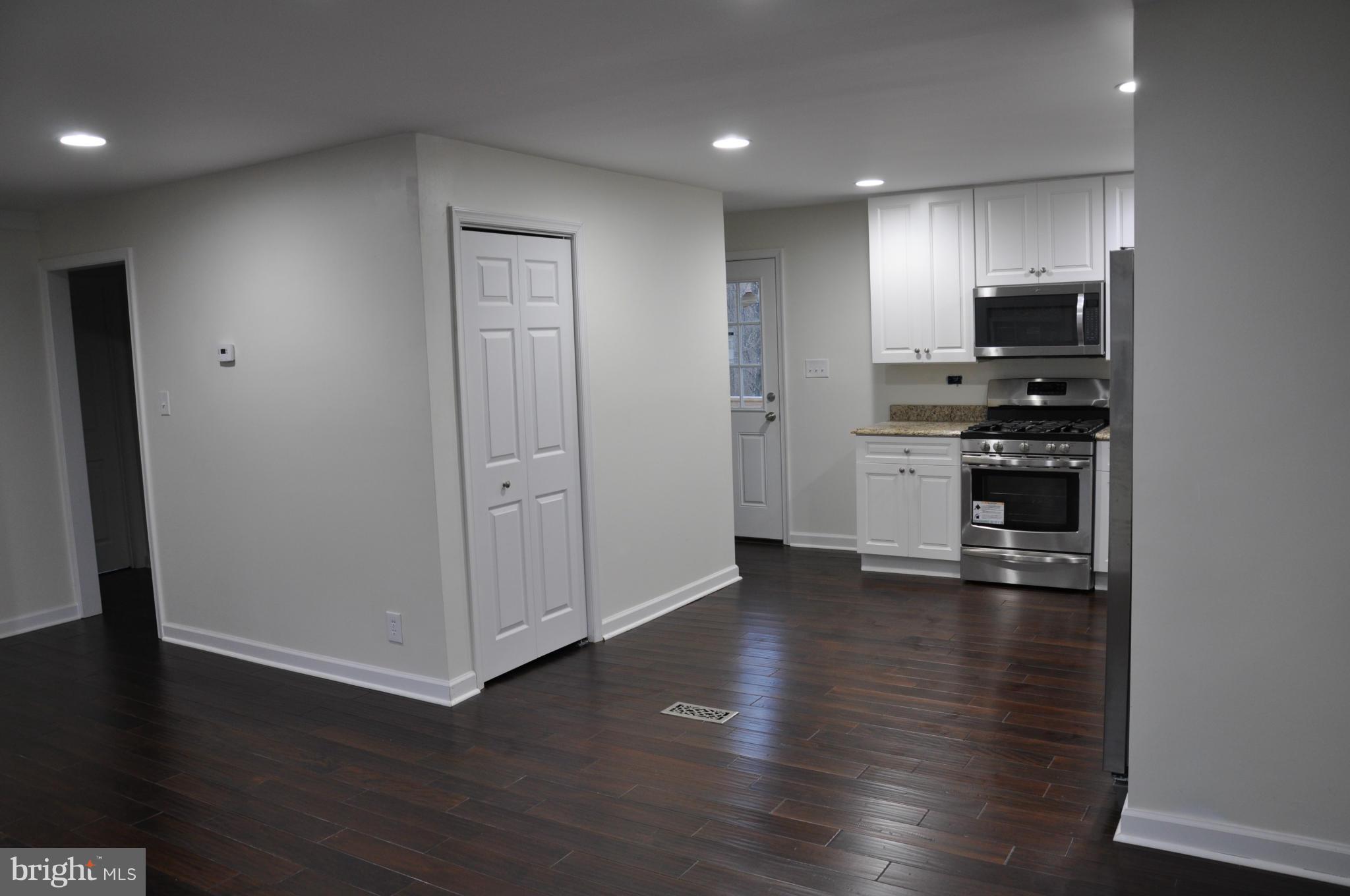 6489 Briggs Road Warrenton, VA 20187 - Photo 7 of 21 Interior (General)