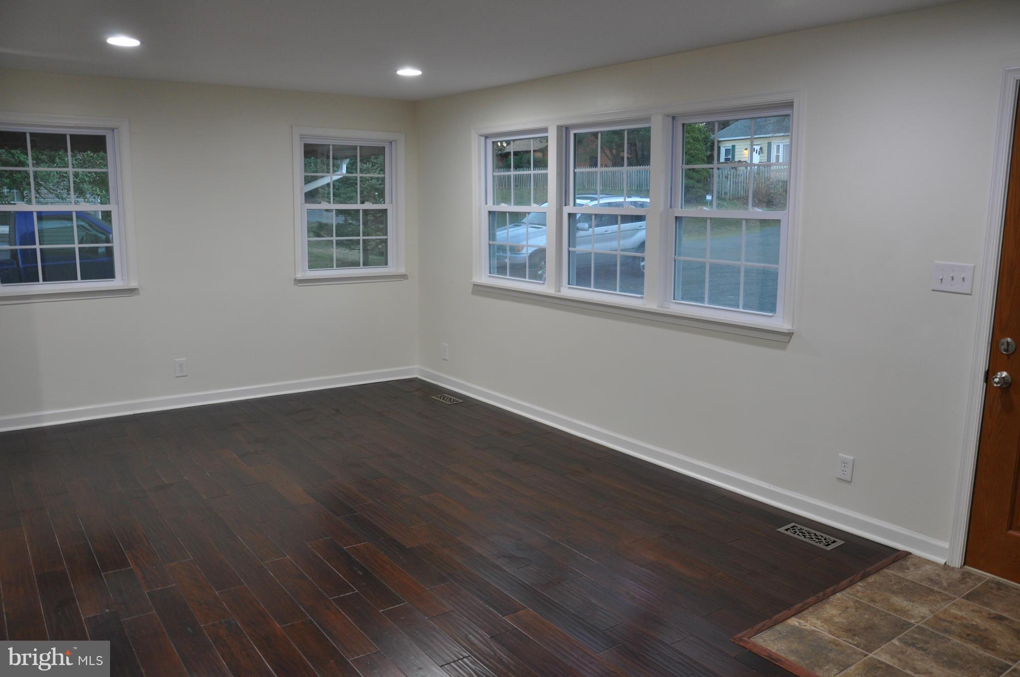 6489 Briggs Road Warrenton, VA 20187 - Photo 9 of 21 Interior (General)