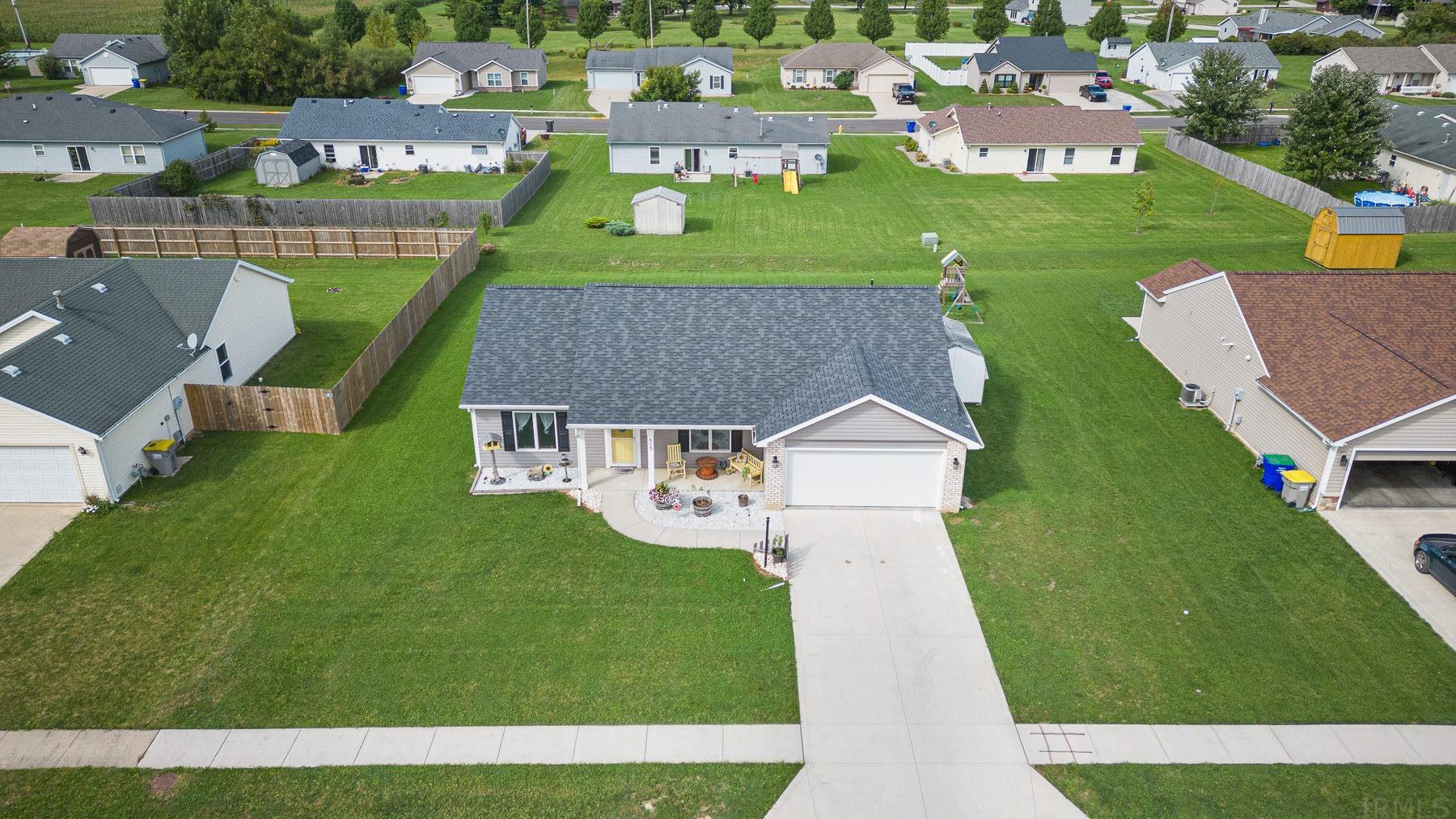 609 Independence Street Butler, IN 46721 - Photo 4 of 28