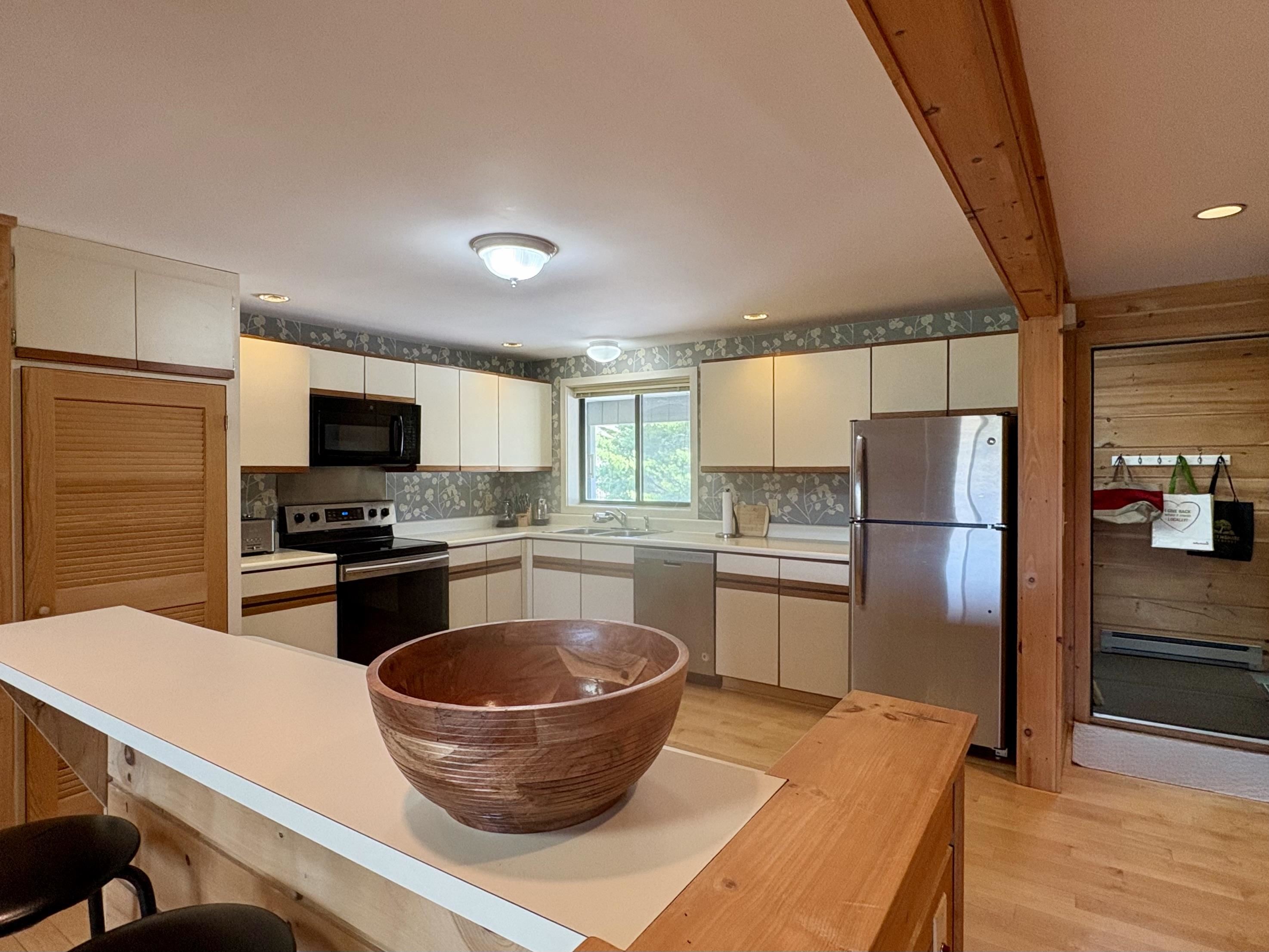 39 Sage Hill Road, Unit 25 Manchester, VT 05255 - Photo 4 of 26 Gallery Image 4