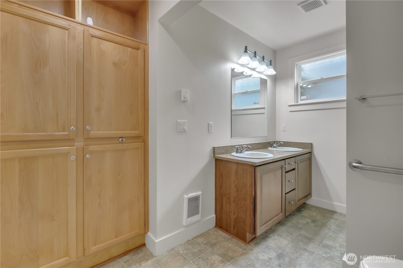 4945 North Pearl Street Ruston, WA 98407 - Photo 15 of 22