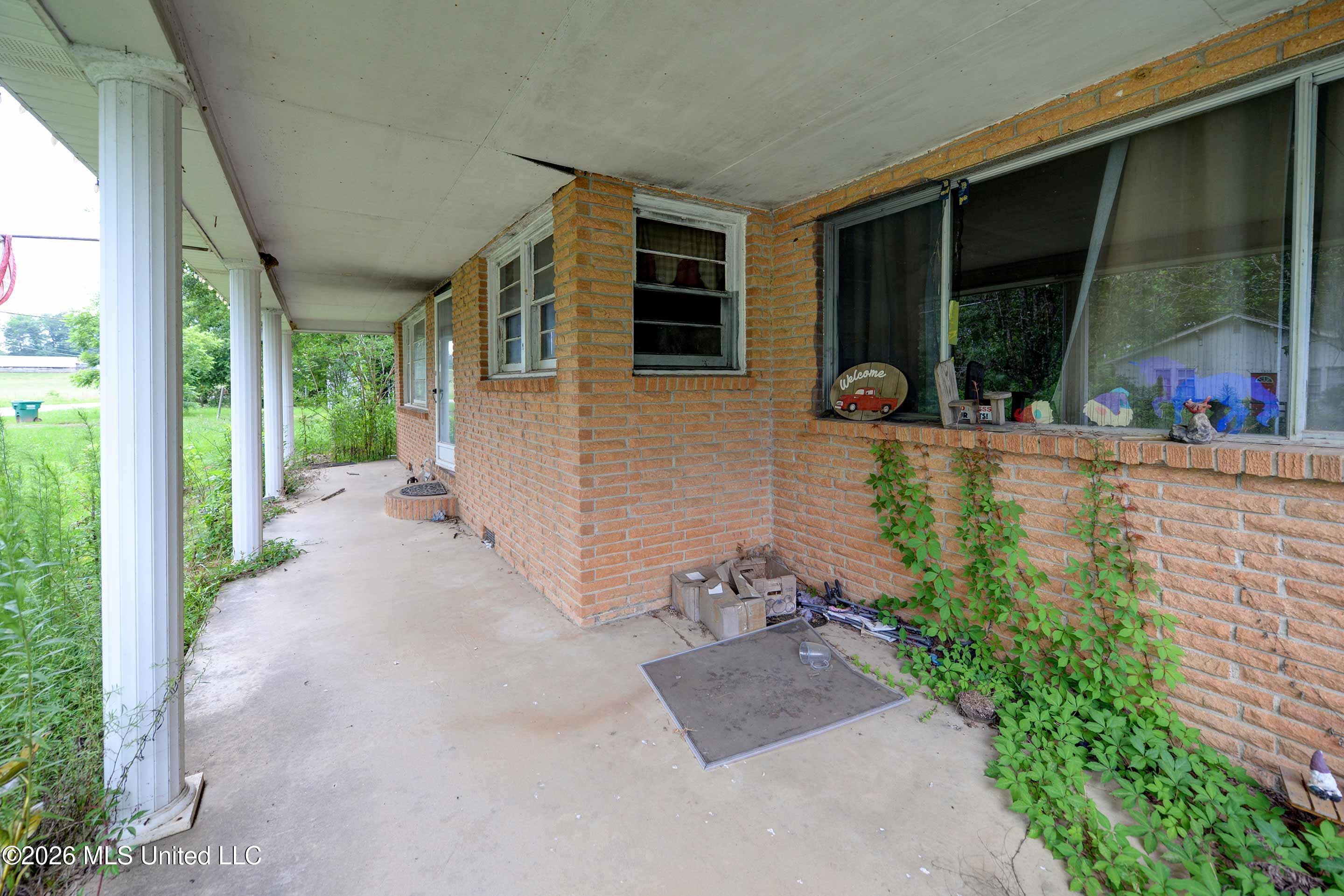 8006 Old 8th Street Road North Meridian, MS 39307 - Photo 7 of 30 8006-Old-8th-St-Rd-7