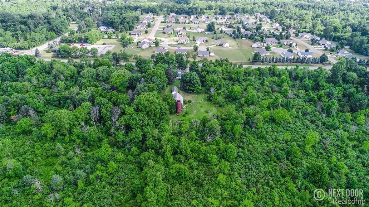 5461 Beecher Road Flint, MI 48532 - Photo 25 of 35 DJI_0524-1.jpg