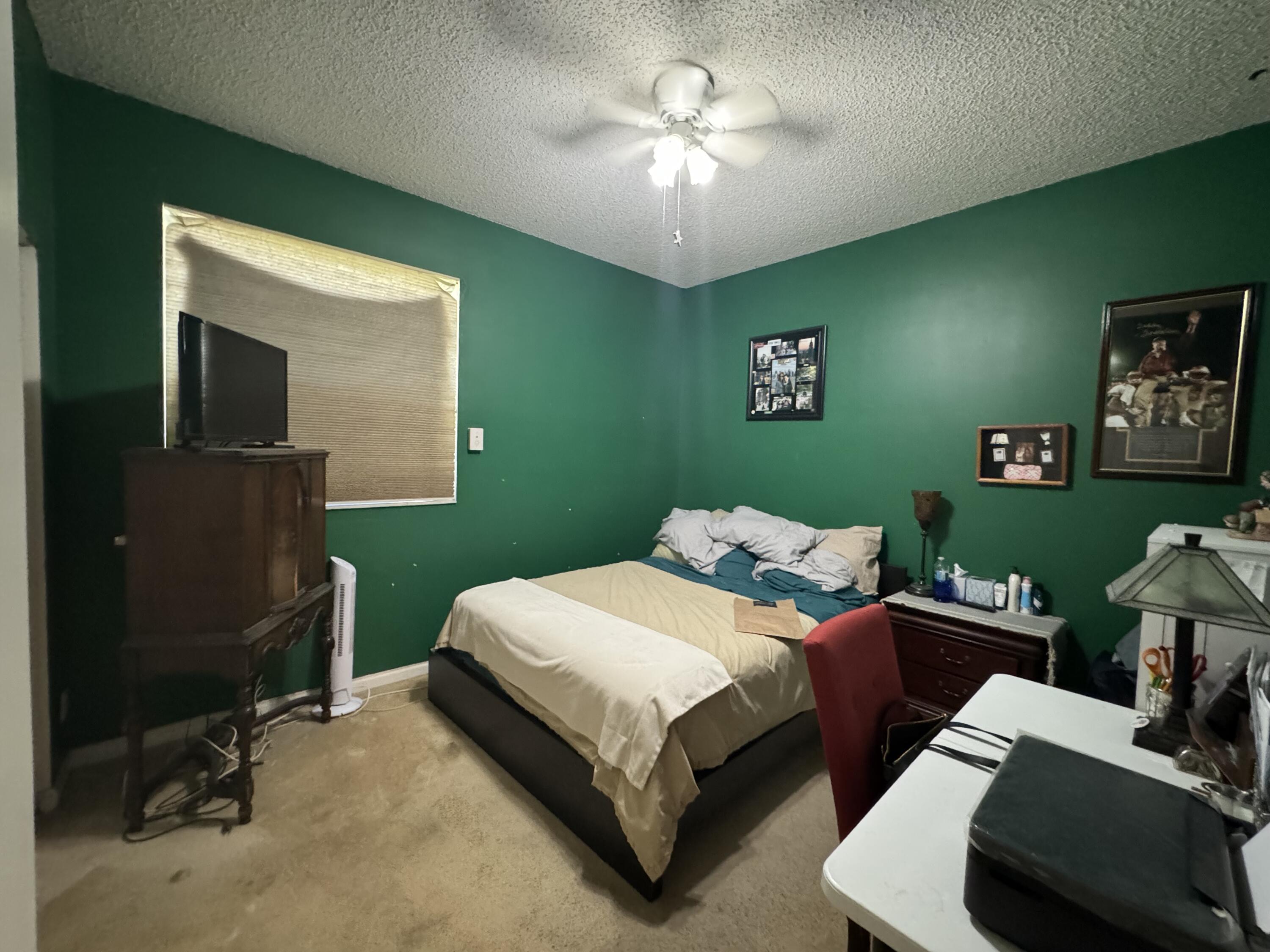134 Nottingham Road Royal Palm Beach, FL 33411 - Photo 20 of 25 IMG_2894