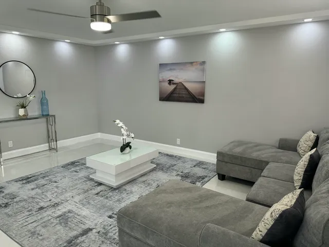 $195,000 | 440 Saxony Way, Delray Beach, FL 33446