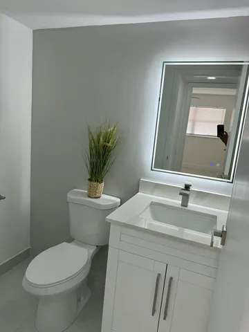 $195,000 | 440 Saxony Way, Delray Beach, FL 33446