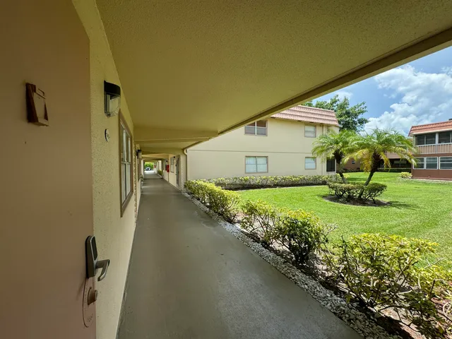 $195,000 | 440 Saxony Way, Delray Beach, FL 33446