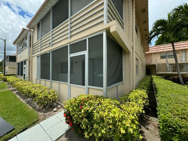 $195,000 | 440 Saxony Way, Delray Beach, FL 33446