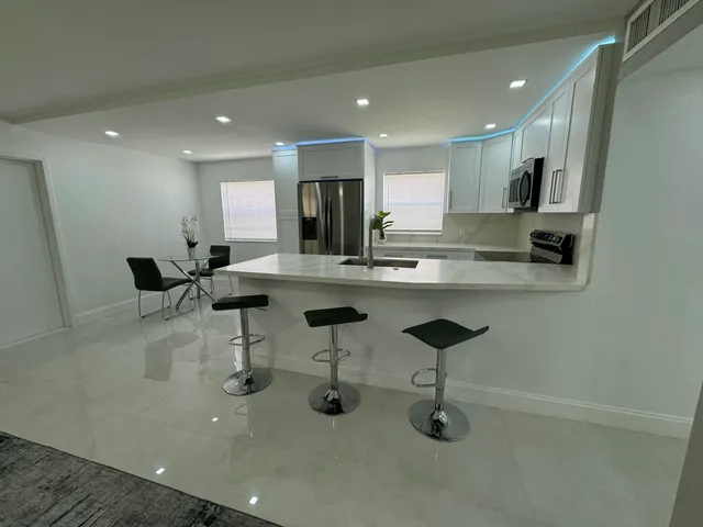 $195,000 | 440 Saxony Way, Delray Beach, FL 33446