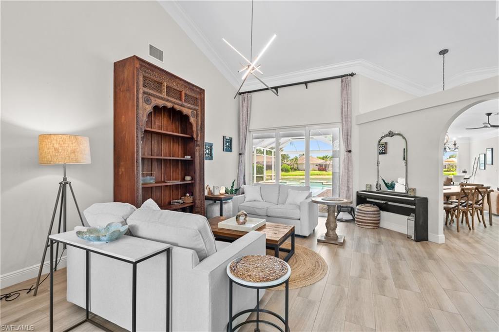 2640 White Cedar Lane Naples, FL 34109 - Photo 6 of 50