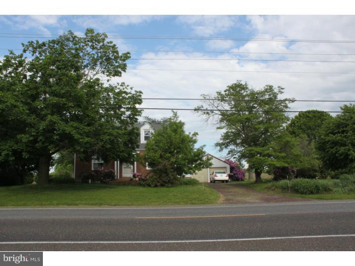 296 Swedesboro Road Pilesgrove, NJ 08098 - Photo 4 of 14 View