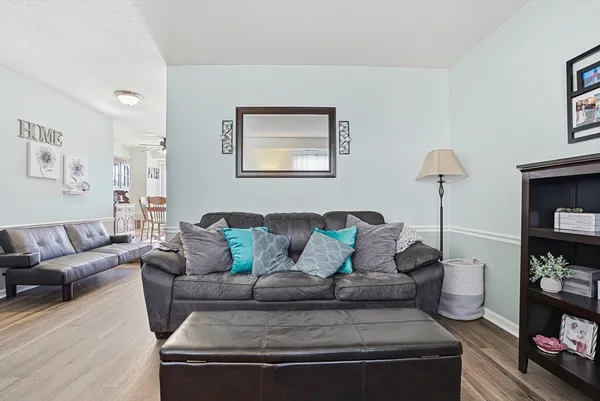 $289,900 | 96 Century Way, Unit 96, Gardner, MA 01440