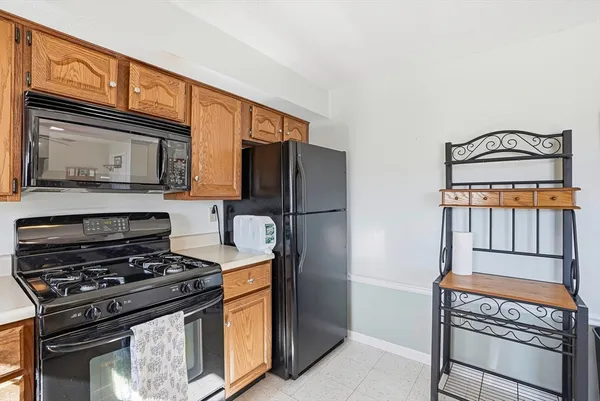 $289,900 | 96 Century Way, Unit 96, Gardner, MA 01440