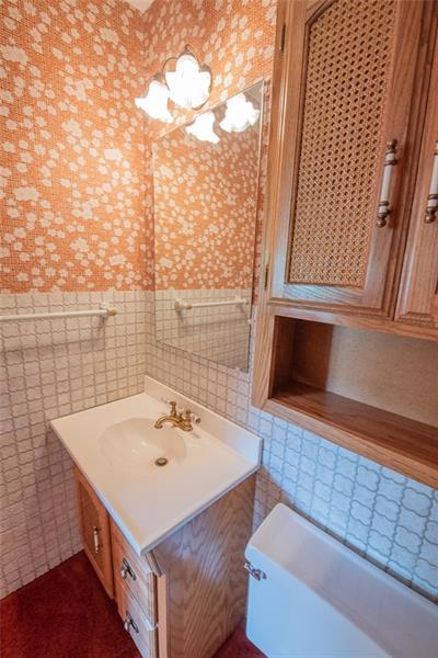 429 Raspberry Drive Monroeville, PA 15146 - Photo 15 of 24 Gallery Image 15