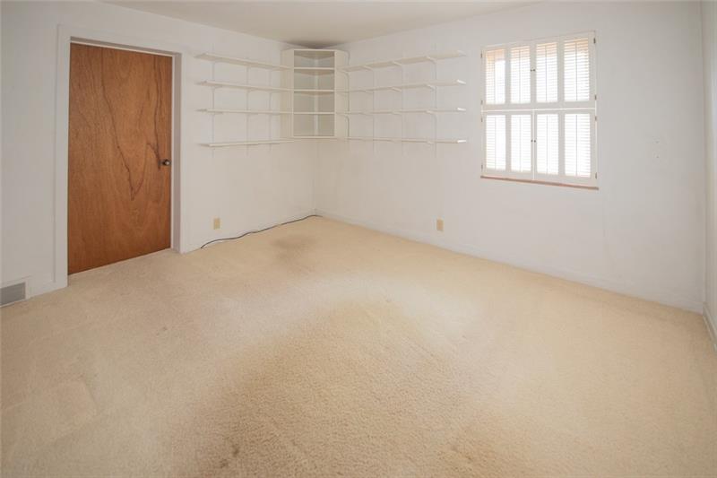 429 Raspberry Drive Monroeville, PA 15146 - Photo 16 of 24 Gallery Image 16