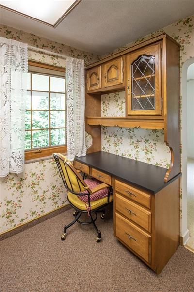 429 Raspberry Drive Monroeville, PA 15146 - Photo 5 of 24 Gallery Image 5