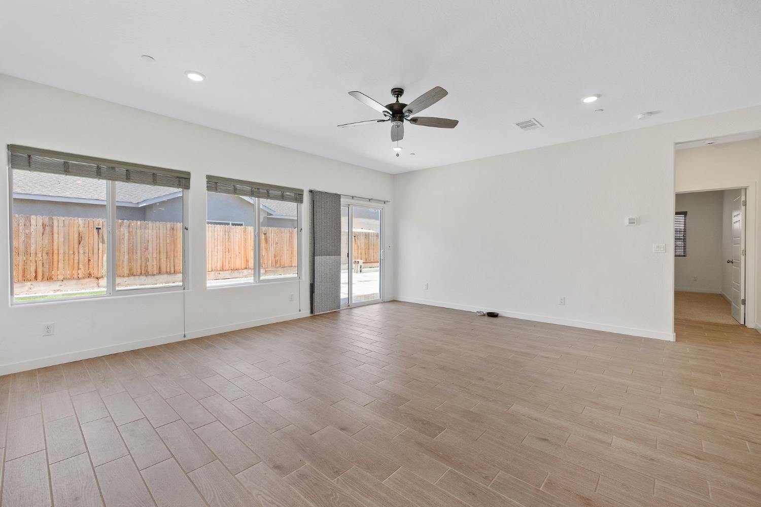 1754 North Aster Lake Road Hanford, CA 93230 - Photo 17 of 60