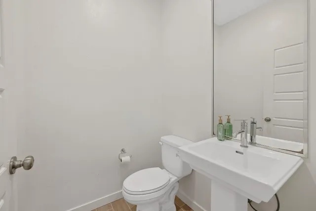 $530,000 | 1754 North Aster Lake Road, Hanford, CA 93230