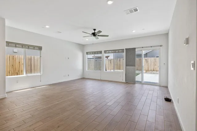 $533,000 | 1754 North Aster Lake Road, Hanford, CA 93230