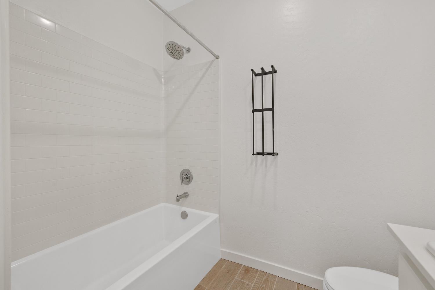 1754 North Aster Lake Road Hanford, CA 93230 - Photo 47 of 60