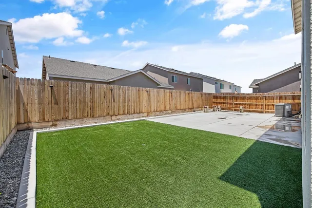 $530,000 | 1754 North Aster Lake Road, Hanford, CA 93230