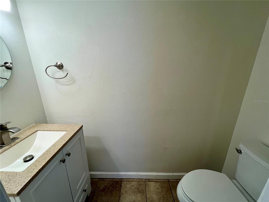 7618 Colonial Court Tampa, FL 33615 - Photo 10 of 23