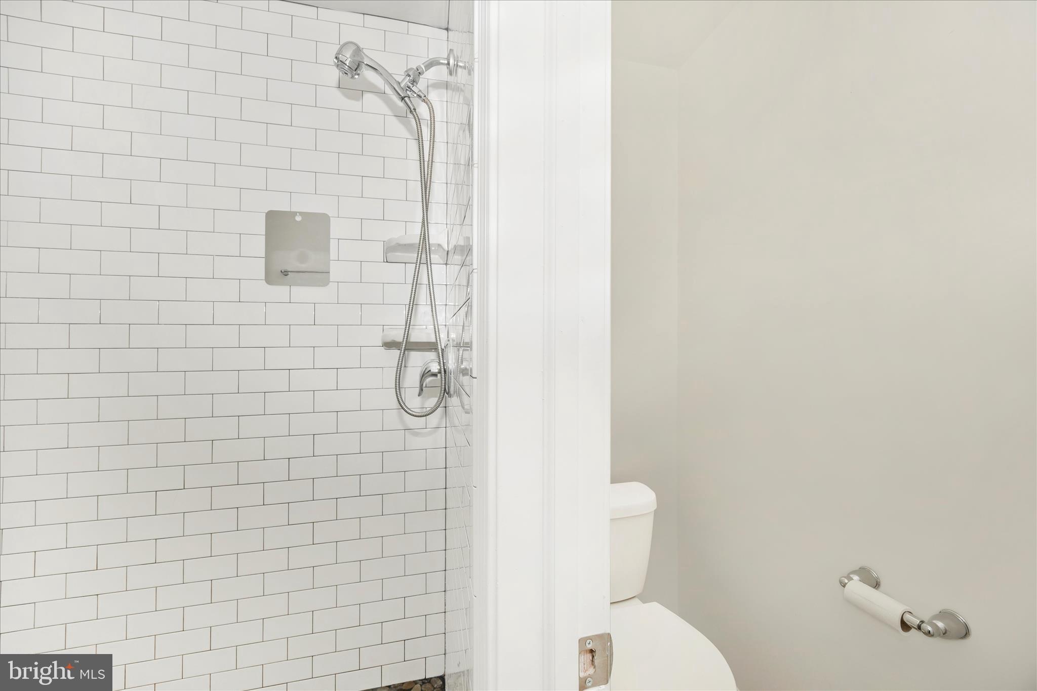 1310 Pedigree Street Frederick, MD 21702 - Photo 30 of 79 Primary Bathroom