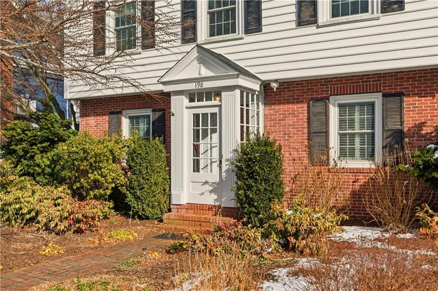 $1,650,000 | 198 Gibbs Avenue, Newport, RI 02840