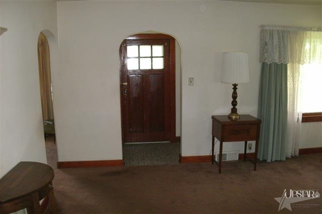 8817 Decatur Road Fort Wayne, IN 46816 - Photo 7 of 9
