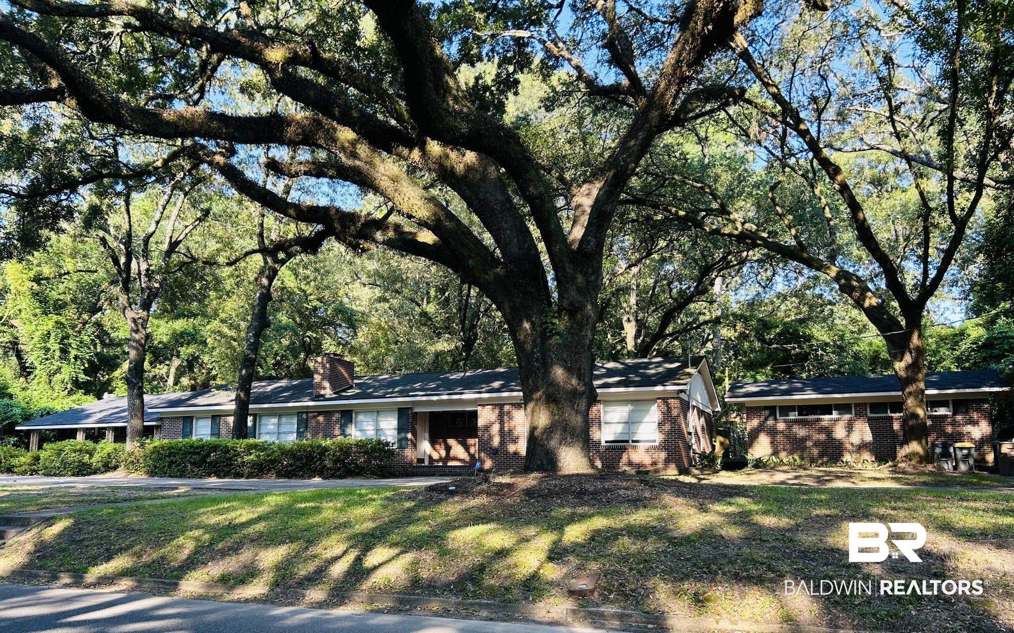 910 Cottage Hill Avenue Mobile, AL 36693 - Photo 1 of 34