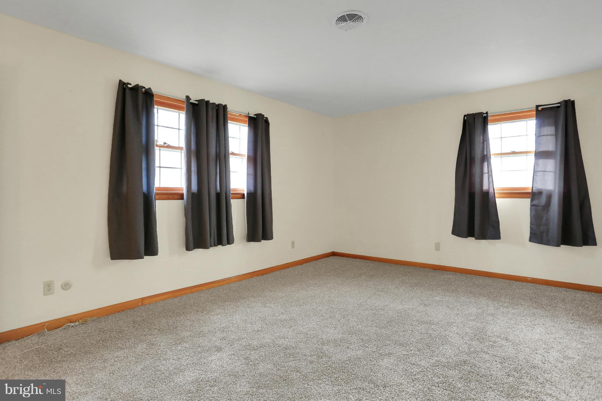 676 Forest Road Chambersburg, PA 17202 - Photo 14 of 25 Bedroom (Master)