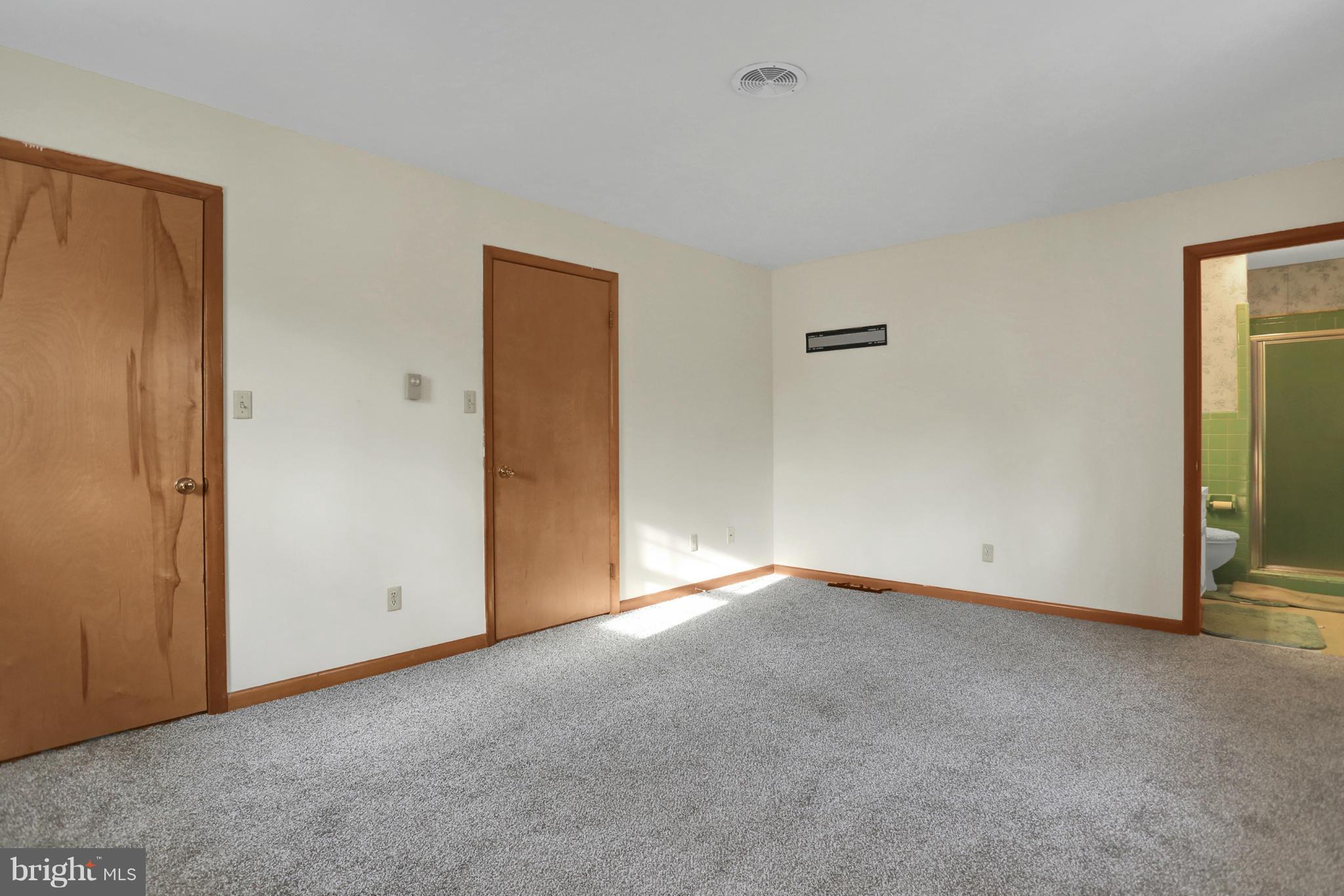 676 Forest Road Chambersburg, PA 17202 - Photo 15 of 25 Bedroom (Master)