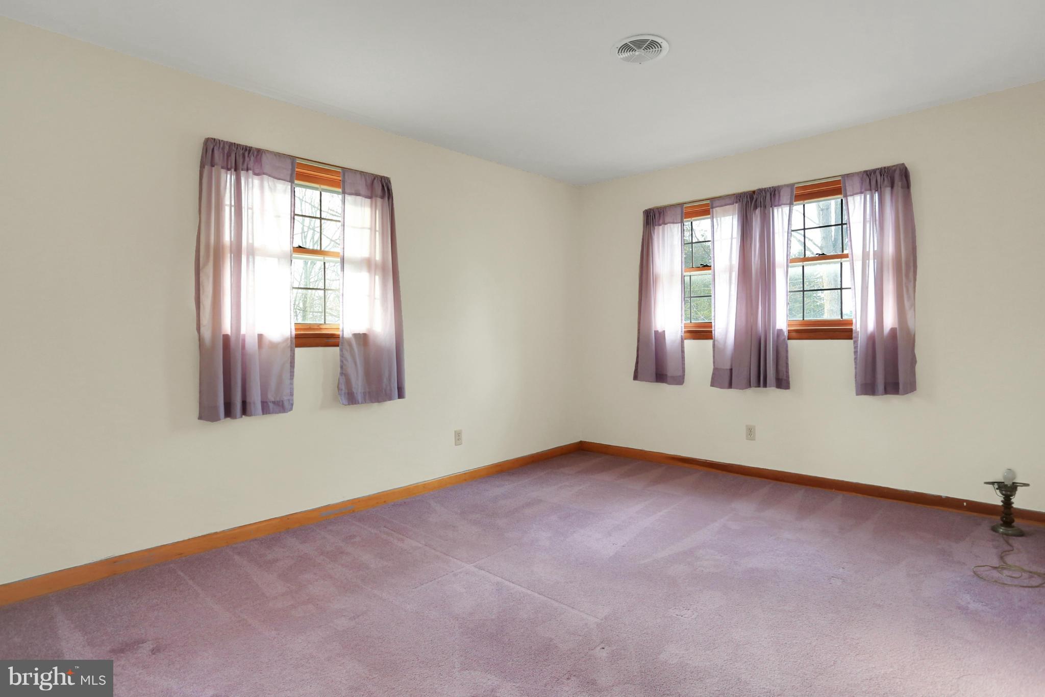 676 Forest Road Chambersburg, PA 17202 - Photo 17 of 25 Bedroom 2