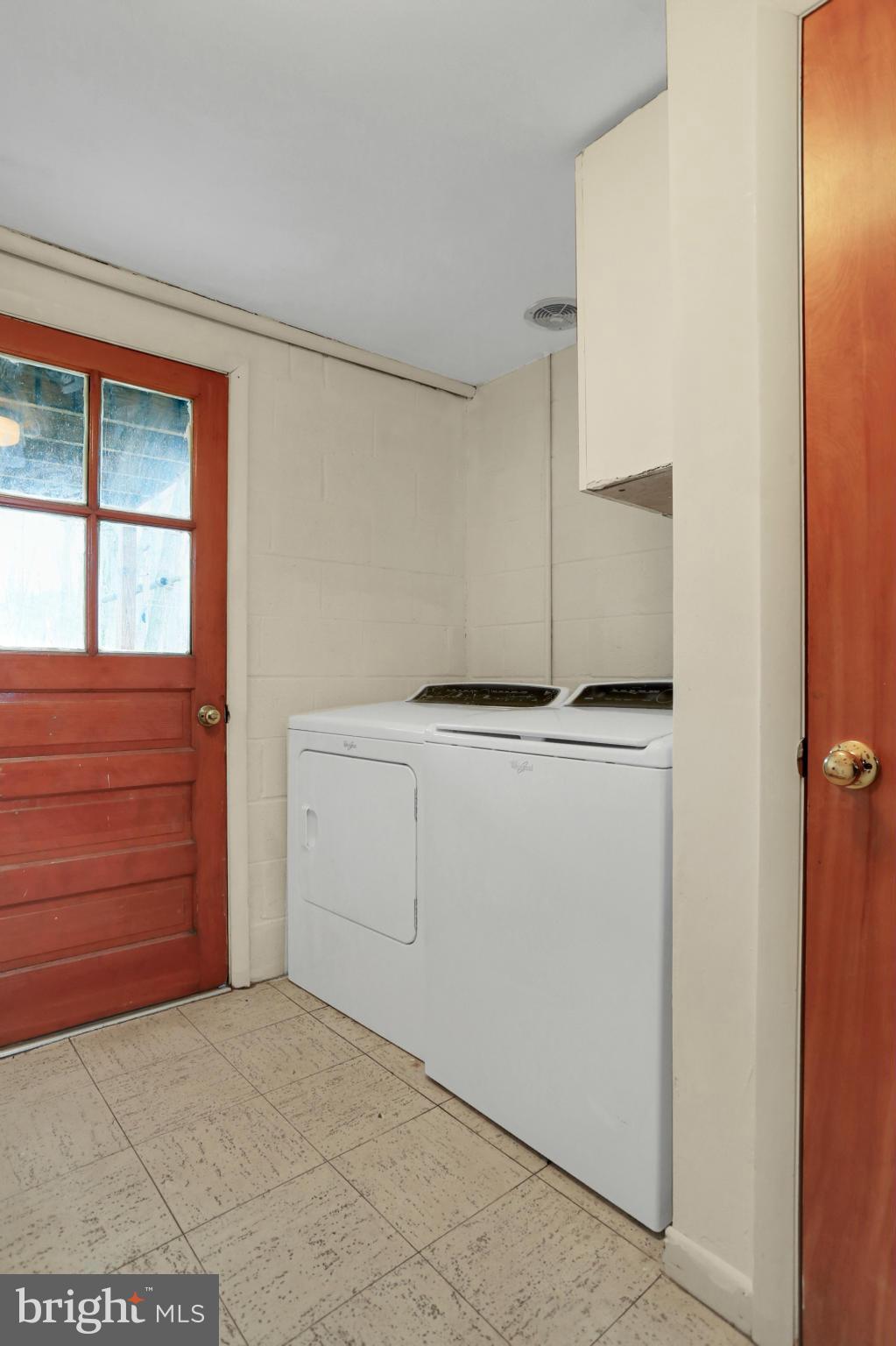 676 Forest Road Chambersburg, PA 17202 - Photo 22 of 25 Laundry Room