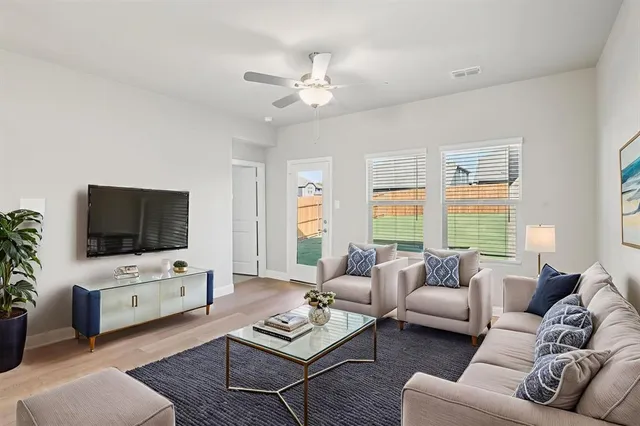 $360,812 | 1637 Arches Road, Anna, TX 75409