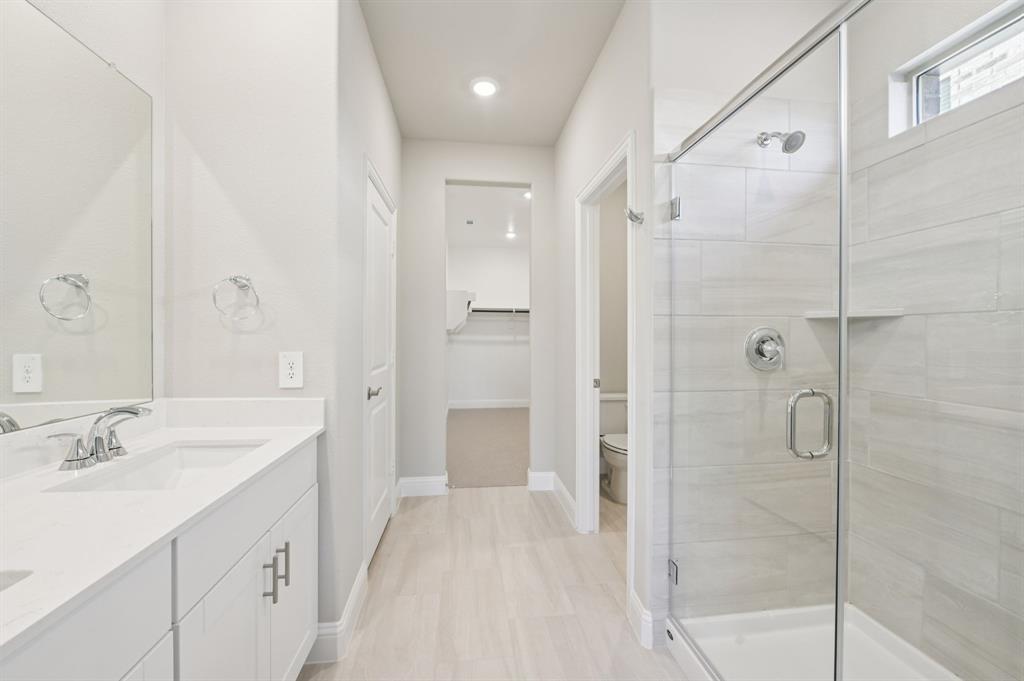 1637 Arches Road Anna, TX 75409 - Photo 17 of 28 Photo is not of the actual home, but is an inspirational photo of builder’s model home and may depict options, furnishings, and/or decorator features that are not included.