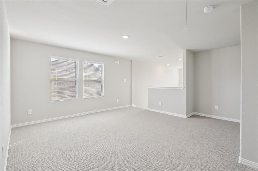 1637 Arches Road Anna, TX 75409 - Photo 20 of 28 Photo is not of the actual home, but is an inspirational photo of builder’s model home and may depict options, furnishings, and/or decorator features that are not included.