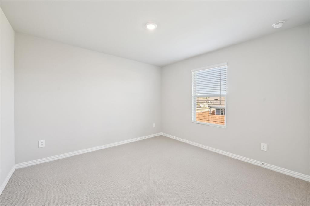 1637 Arches Road Anna, TX 75409 - Photo 24 of 28 Photo is not of the actual home, but is an inspirational photo of builder’s model home and may depict options, furnishings, and/or decorator features that are not included.