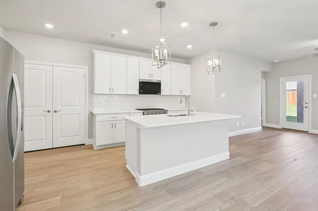 $360,812 | 1637 Arches Road, Anna, TX 75409